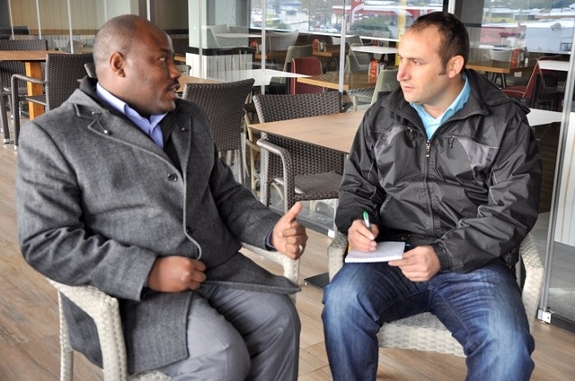 Fransızlar tutuyor Anti Balaka kesiyor (16 Aralık 2013)