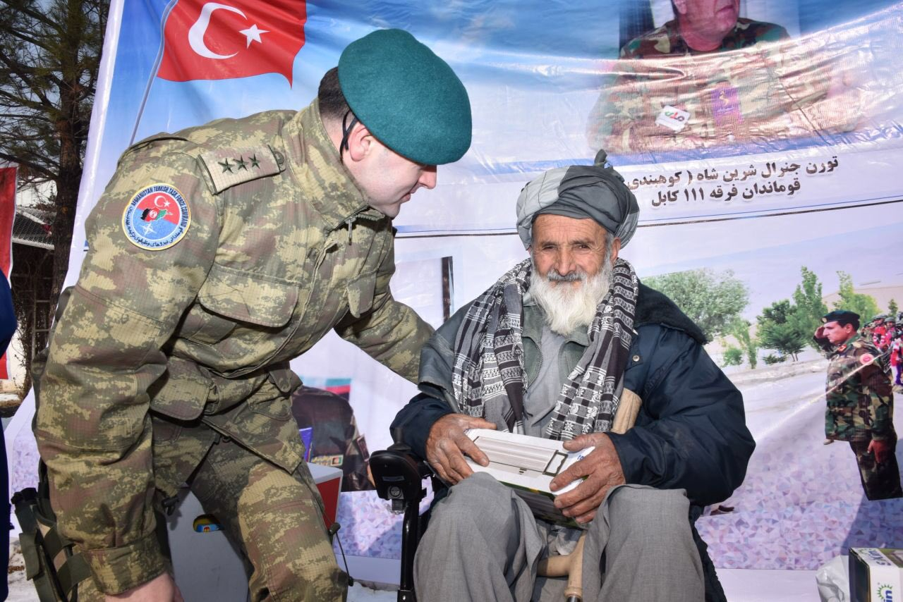 https://www.dunyabulteni.net/dis-politika/afganistan-tezkeresi-kabul-edildi-turk-askeri-iki-yil-daha-orada-h435349.html